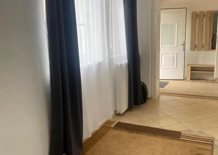 Schoenes Goldstar Nr 3 In Der Naehe Hannover Messe * Sarstedt